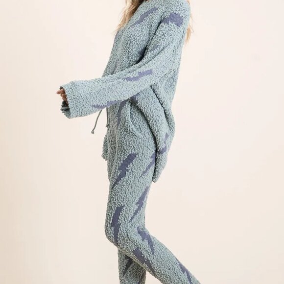 BiBi Cozy Soft Hairy Popcorn Sweater Pants - Picture 9 of 12